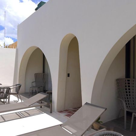 Meson Santa Lucia Hotel Merida Exterior photo